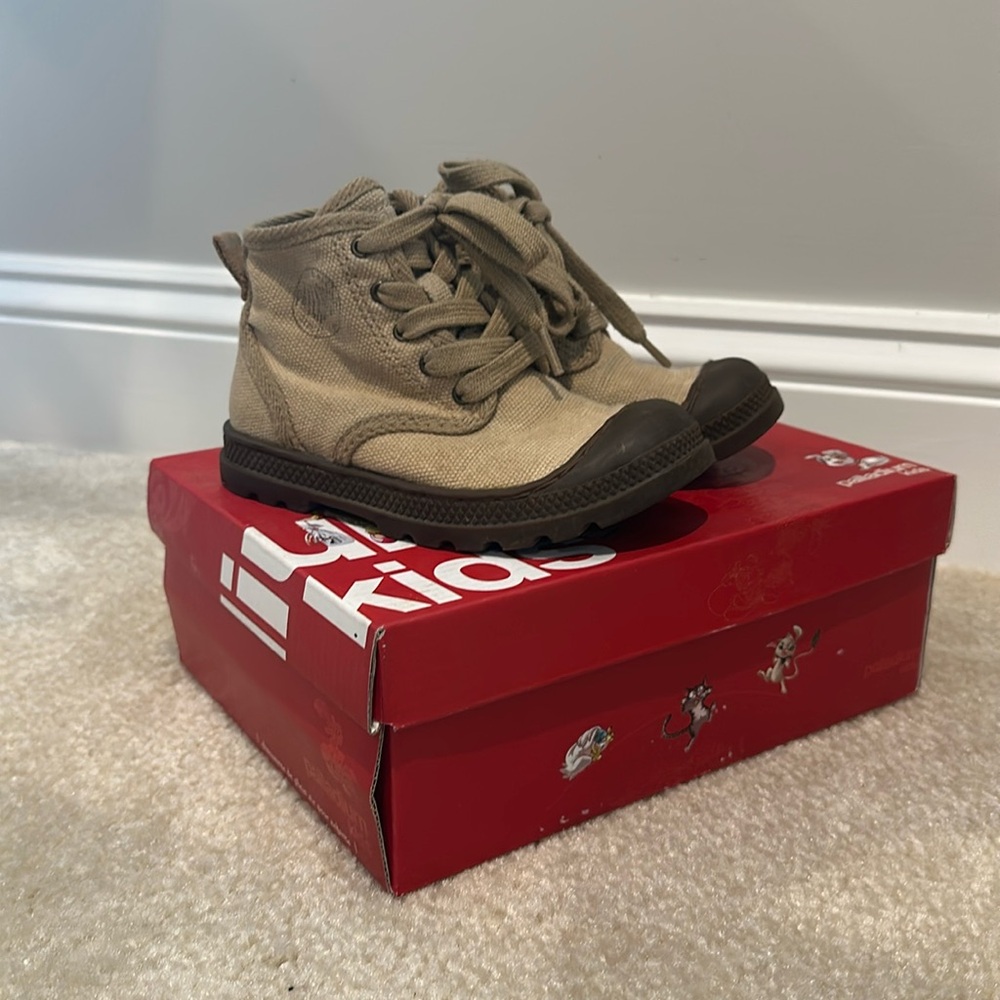 Palladium Boots, Youth